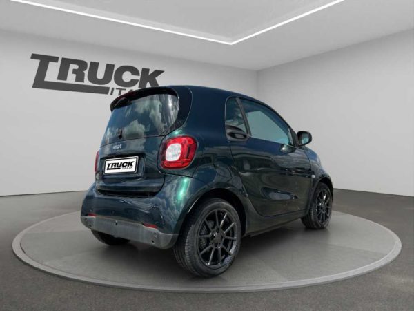 smart-fortwo-iii-2020-eq-british-green-22kw-sku88714