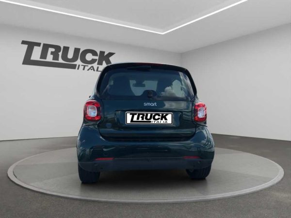 smart-fortwo-iii-2020-eq-british-green-22kw-sku88714
