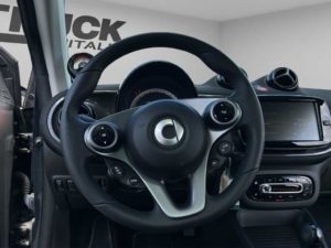 smart-fortwo-iii-2020-eq-british-green-22kw-sku88714