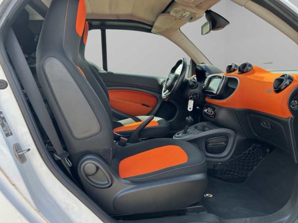 smart-fortwo-iii-2015-cabrio-eq-passion-my19-sku90003