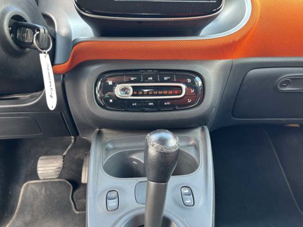 smart-fortwo-iii-2015-cabrio-eq-passion-my19-sku90003