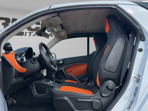 smart-fortwo-iii-2015-cabrio-eq-passion-my19-sku90003