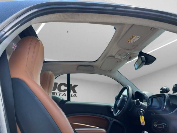 mercedes-benz-mod-e2584-fortwo-iii-2020-eq-pulse-46kw-sku90309