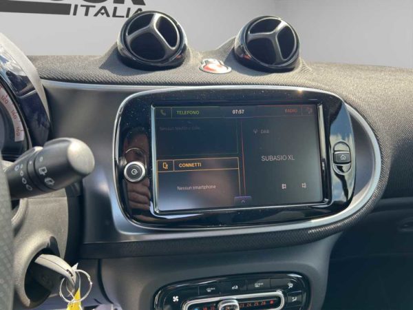 smart-fortwo-iii-2020-eq-pulse-46kw-sku90331