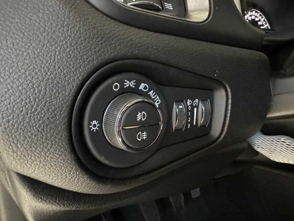 jeep-renegade-2019-16-mjt-limited-2wd-130cv-sku90497