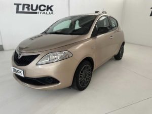 lancia-ypsilon-iii-12-gold-ss-69cv-my19-sku90992