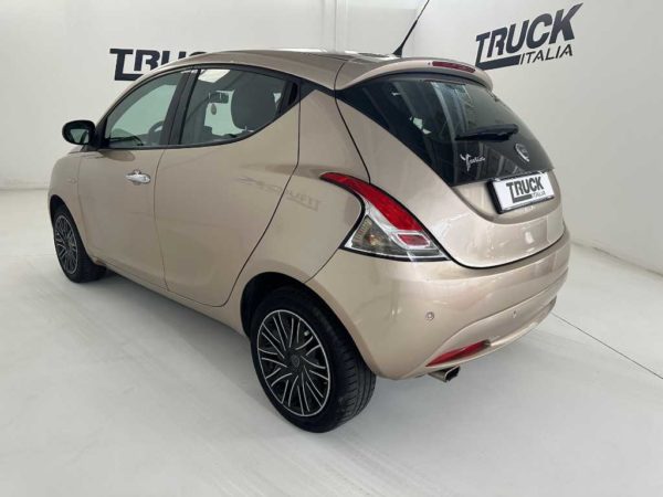 lancia-ypsilon-iii-12-gold-ss-69cv-my19-sku90992