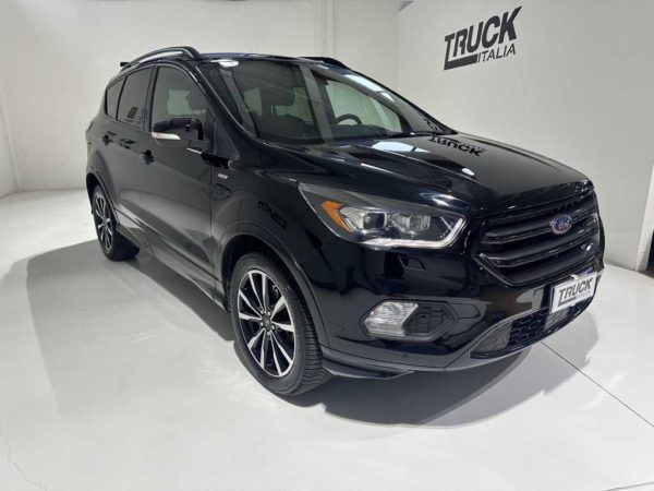 ford-kuga-ii-2017-15-tdci-st-line-business-ss-2wd-120cv-powershift-sku91142