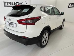 nissan-qashqai-ii-2017-15-dci-business-115cv-sku91247