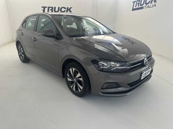 volkswagen-polo-vi-2017-5p-10-tgi-highline-90cv-sku91257