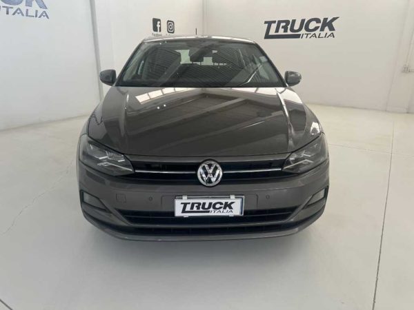 volkswagen-polo-vi-2017-5p-10-tgi-highline-90cv-sku91257