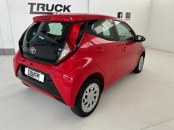 toyota-aygo-ii-2018-5p-10-x-play-72cv-sku91356