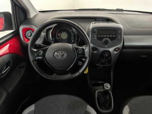 toyota-aygo-ii-2018-5p-10-x-play-72cv-sku91356