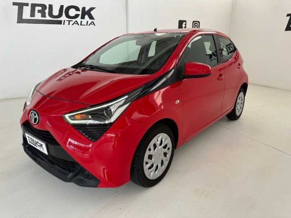 toyota-aygo-ii-2018-5p-10-x-play-72cv-sku91356