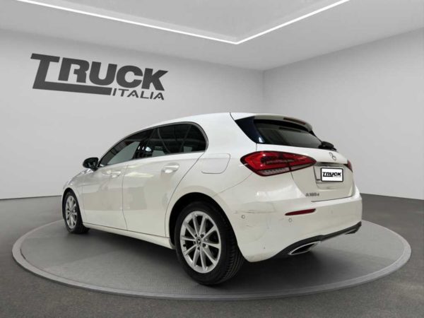 mercedes-benz-vc-classe-a-w177-2018-180-d-sport-light-auto-sku91522