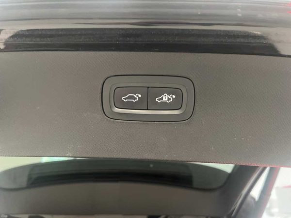 volvo-xc90-ii-20-b5-inscription-awd-geartronic-my20-sku91986