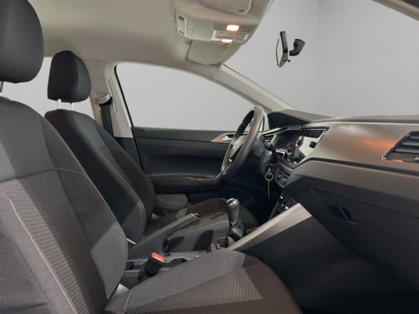 volkswagen-polo-vi-2017-5p-10-mpi-comfortline-75cv-sku92312