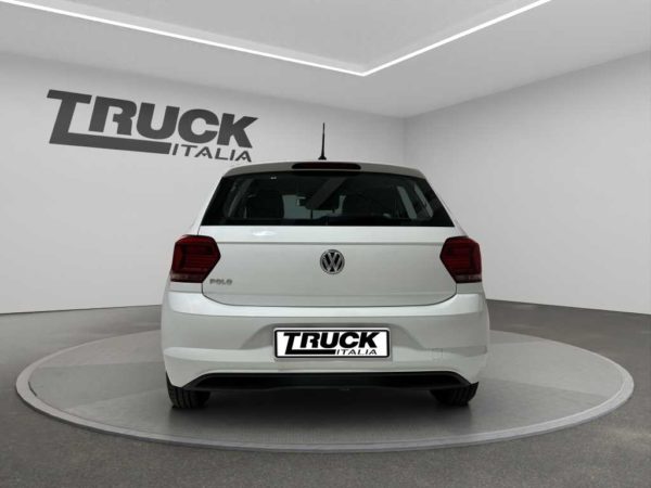 volkswagen-polo-vi-2017-5p-10-mpi-comfortline-75cv-sku92312