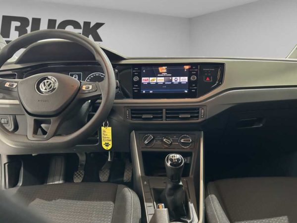 volkswagen-polo-vi-2017-5p-10-mpi-comfortline-75cv-sku92312