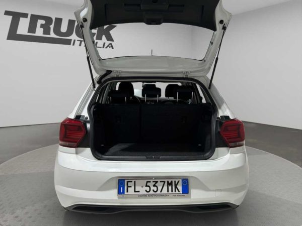 volkswagen-polo-vi-2017-5p-10-mpi-comfortline-75cv-sku92312