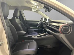 jeep-avenger-12-turbo-e-hybrid-mhev-summit-fwd-110cv-edct6-sku92336