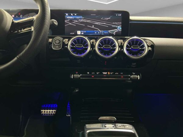 mercedes-benz-vc-cla-coupe-c118-2023-200-d-amg-line-advanced-plus-auto-sku92564