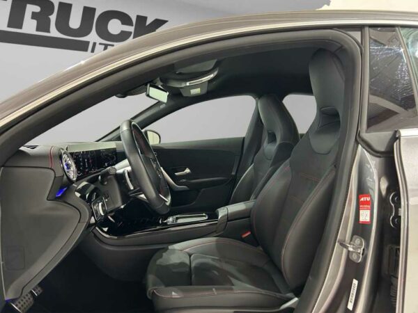 mercedes-benz-vc-cla-coupe-c118-2023-200-d-amg-line-advanced-plus-auto-sku92564