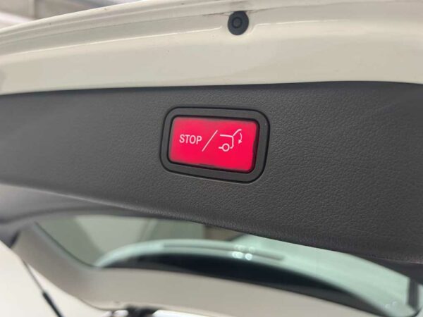 mercedes-benz-vc-classe-c-s206-sw-all-terrain-c-220-d-mhev-premium-4matic-auto-sku92585