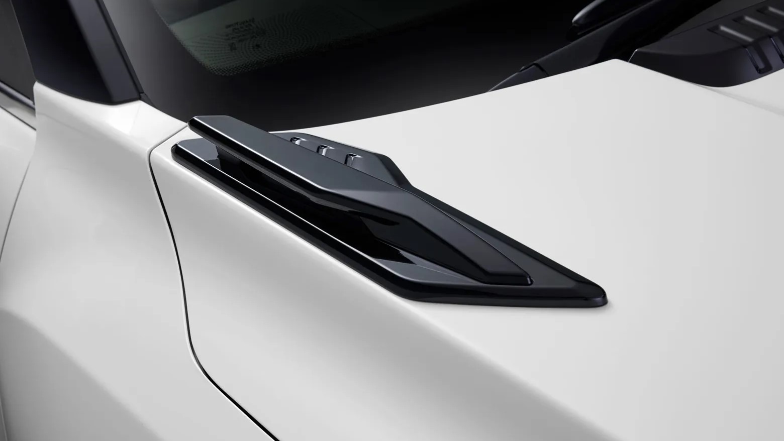 dettagli del cofano KGM Actyon